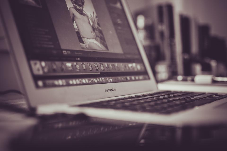 starting-a-freelance-business-ryan-robinson-on-ryrob