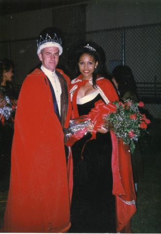 Chapman's Reigning Homecoming Queen: Rhonda Wofford '98 reflects on her Chapman Experience 20 years later
