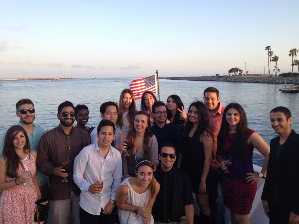 students by ocean