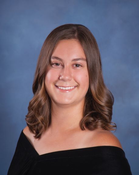 Grace Montgomery Headshot