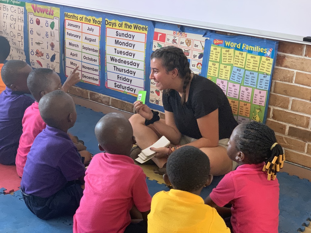 Student teaching kids