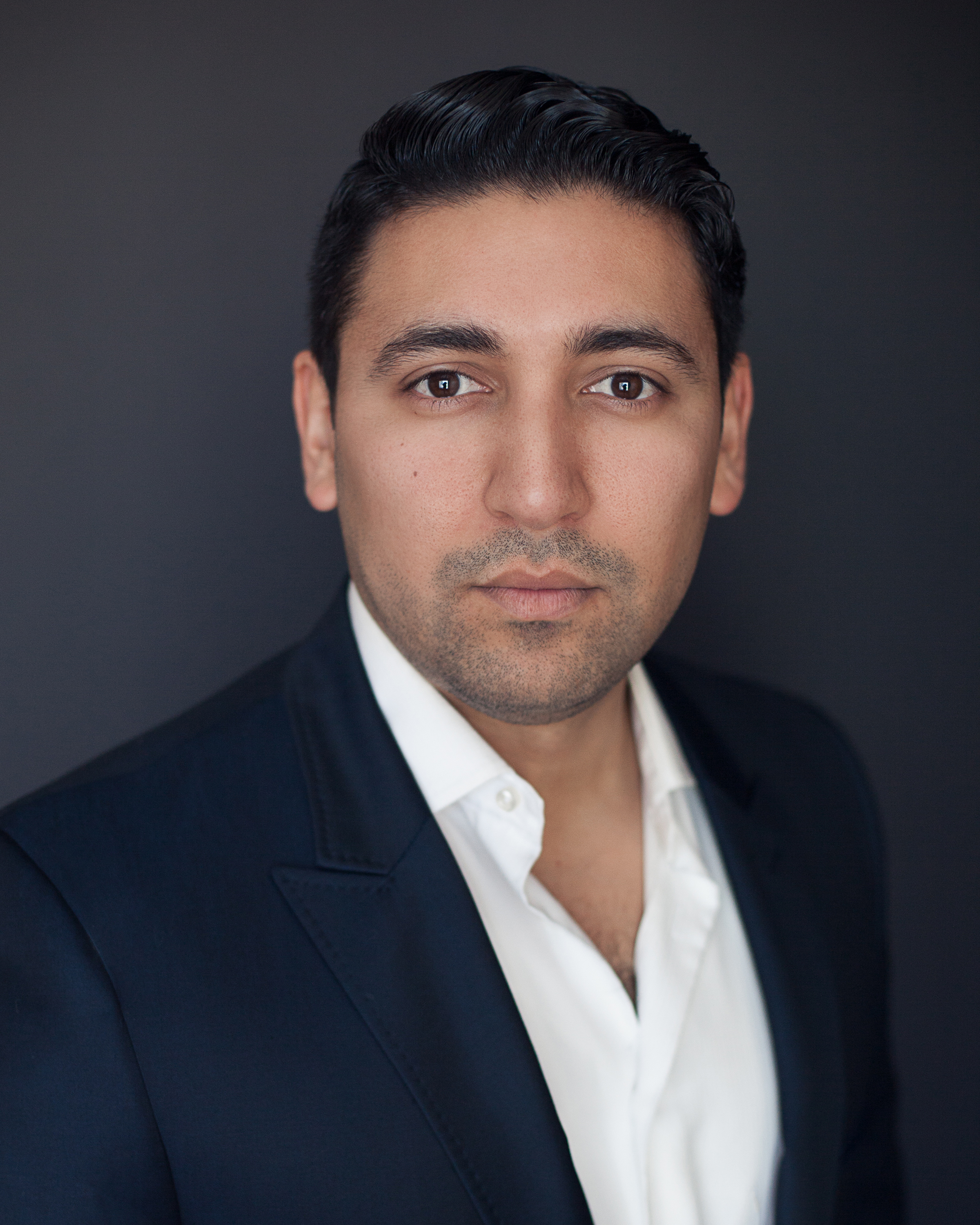 Headshot of man.