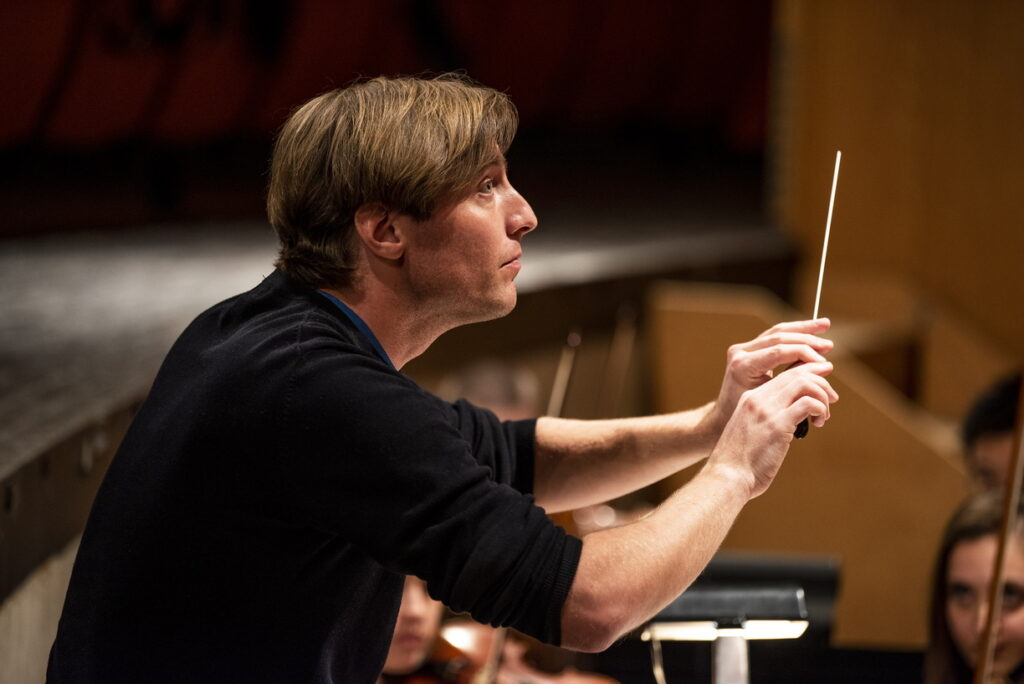 Danko conducting