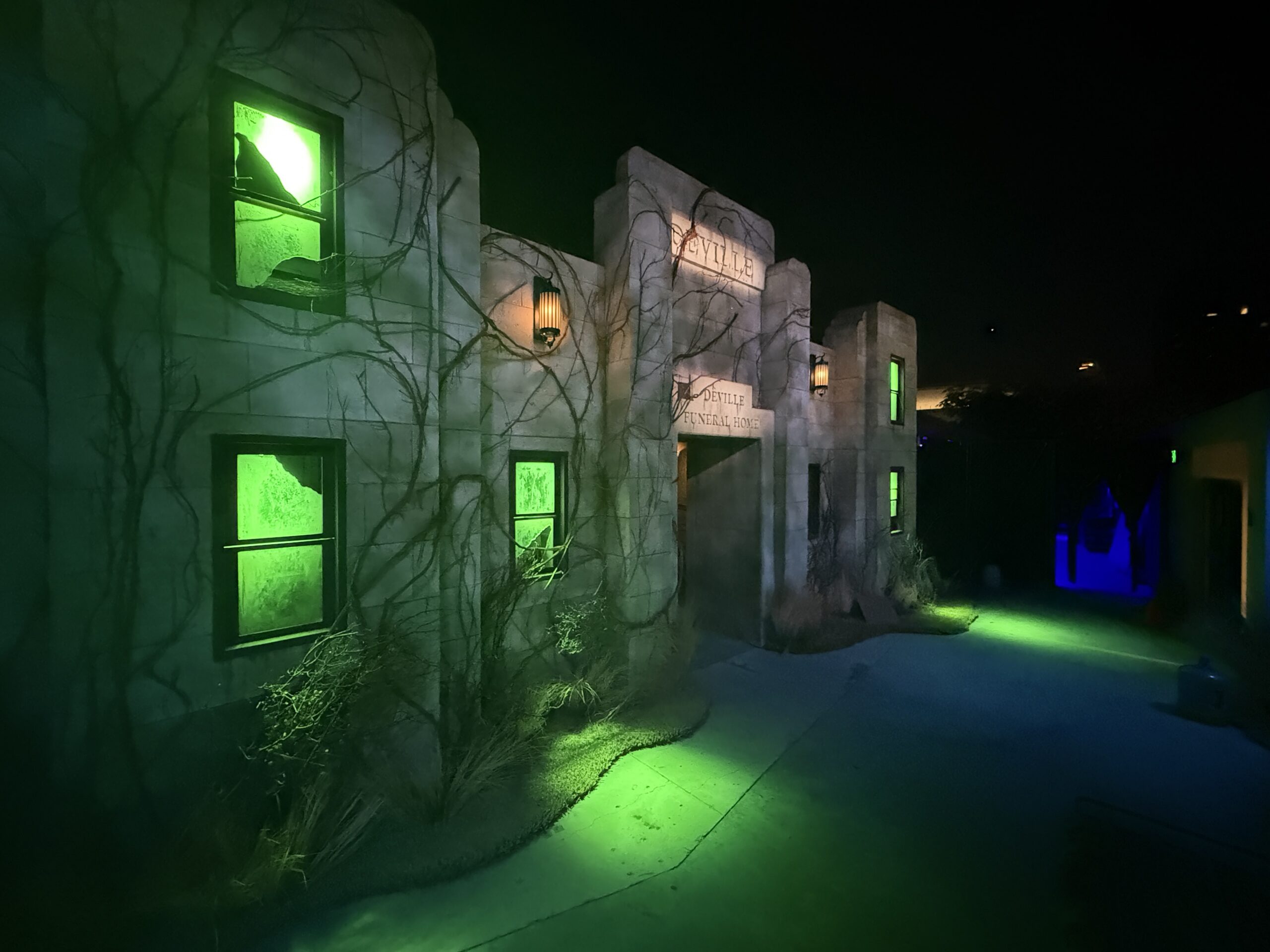 CoPA Master Electrician Leads Haunted House Lighting Design at Halloween Horror Nights