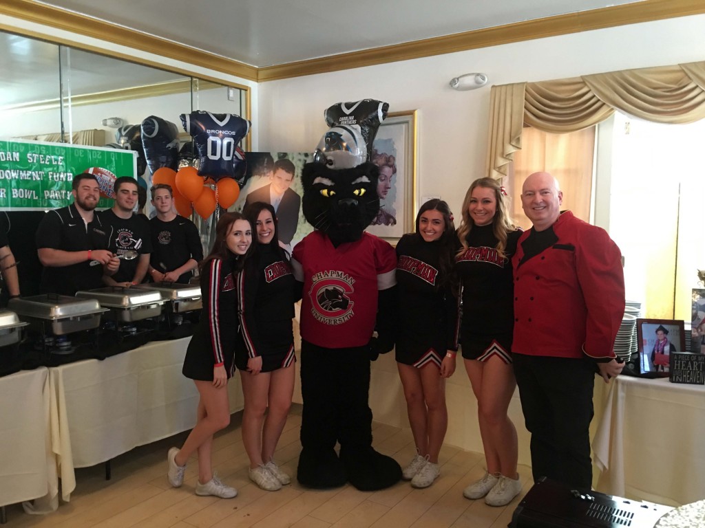 chapman cheerleaders with pete the panther