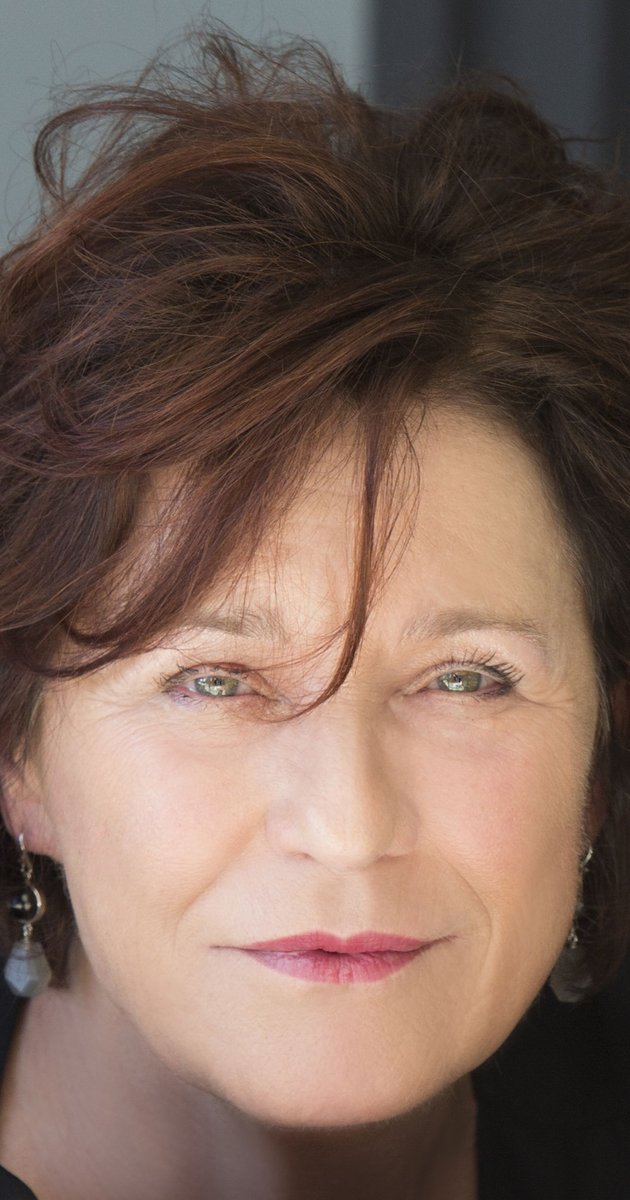 joyce-cox_headshot
