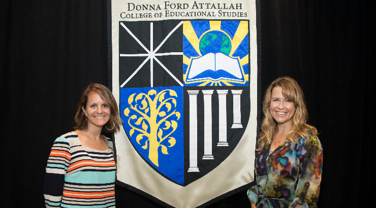 Courtney Kinney (right), 2017 Joan Turner Cox Fellowship Recipient