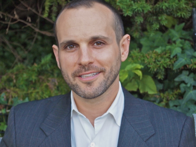 Dr. Noah Golden