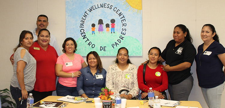 Esqueda Parent Learning Walk group photo