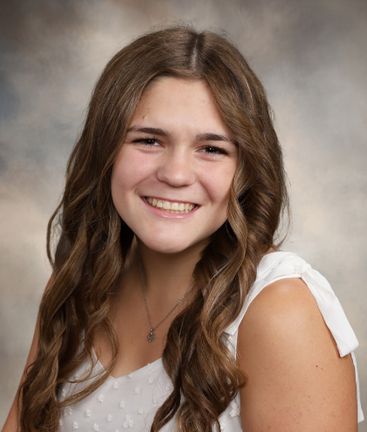 Annika Lindberg '26 