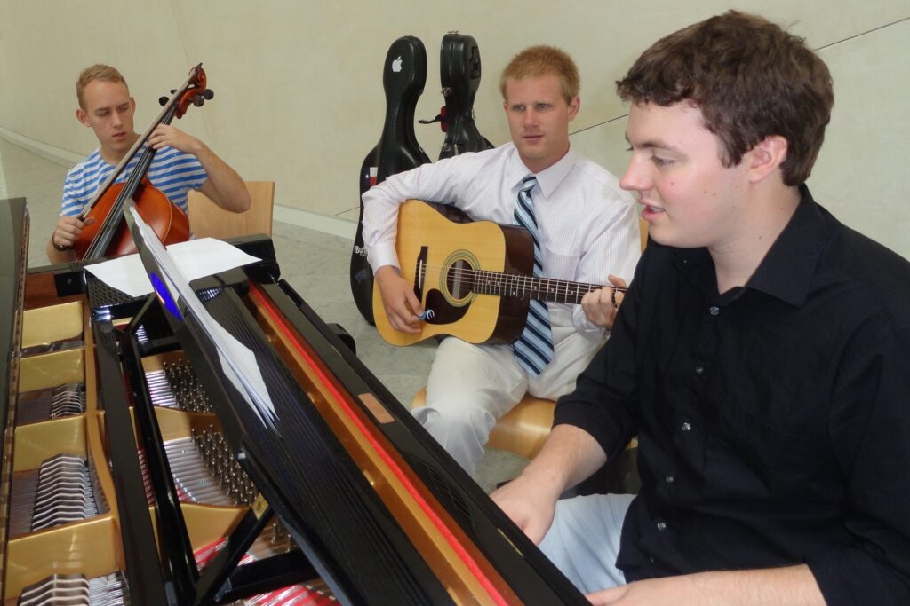 Pianist and Guitarist playing