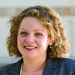 Carolyn Young headshot
