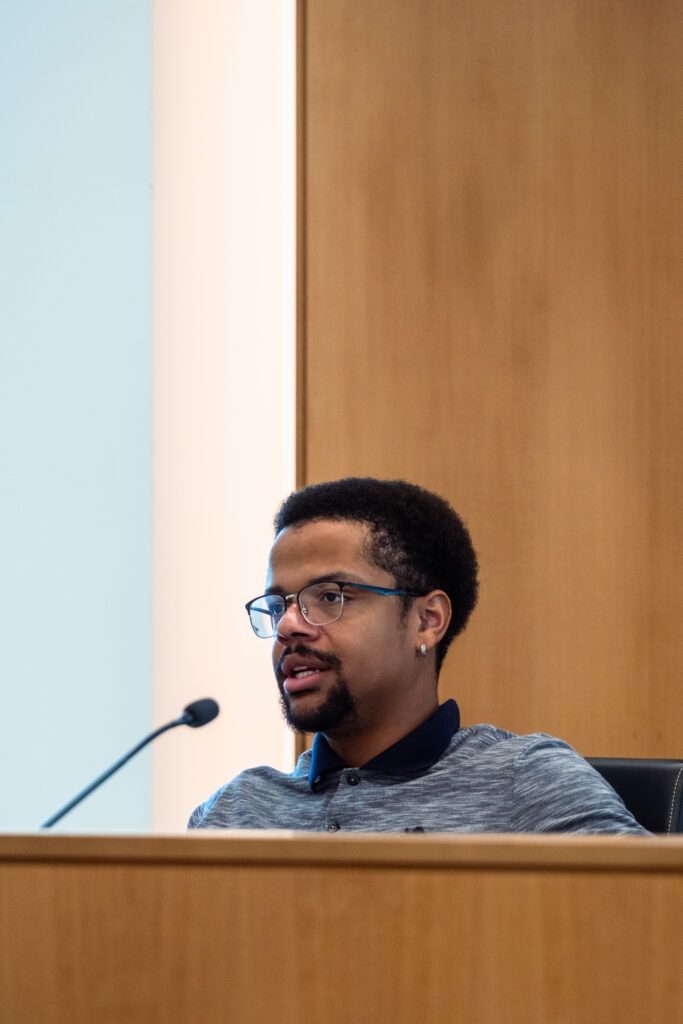 Photograph of a judge, deliberating