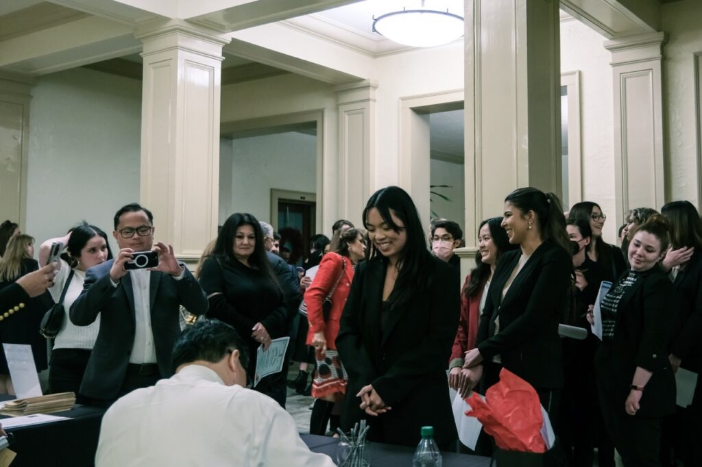 Newly barred attorneys line up for Judge Vu to sign their documentation