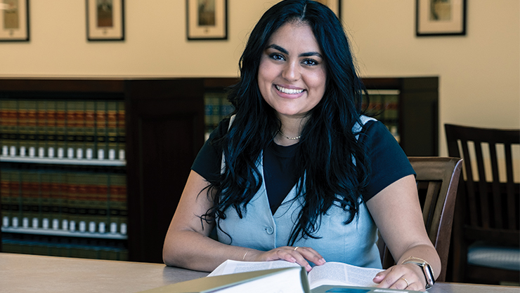 Photo of 2L Srtudent Holly Saleeb