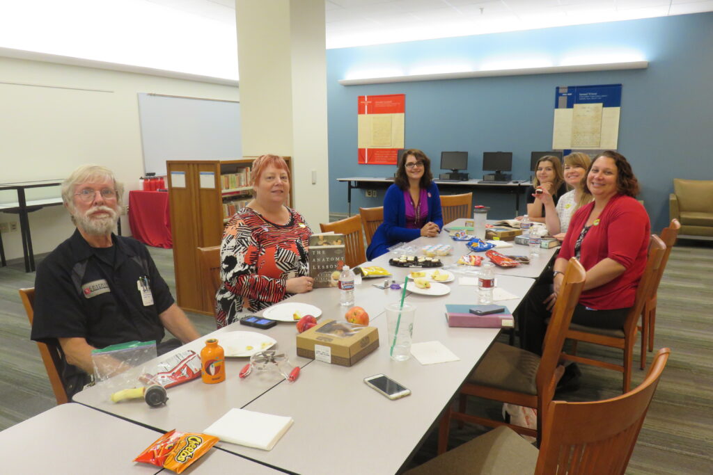Community of Readers Table