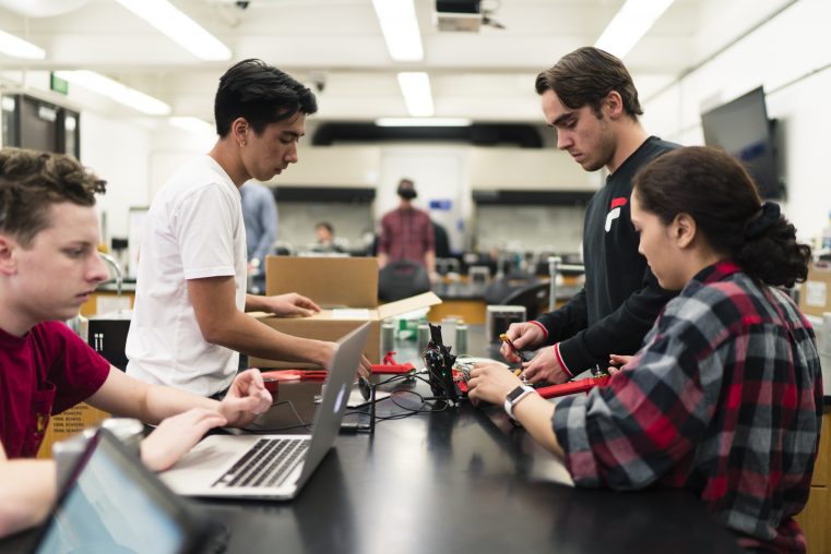 students working in GCI Makerspace
