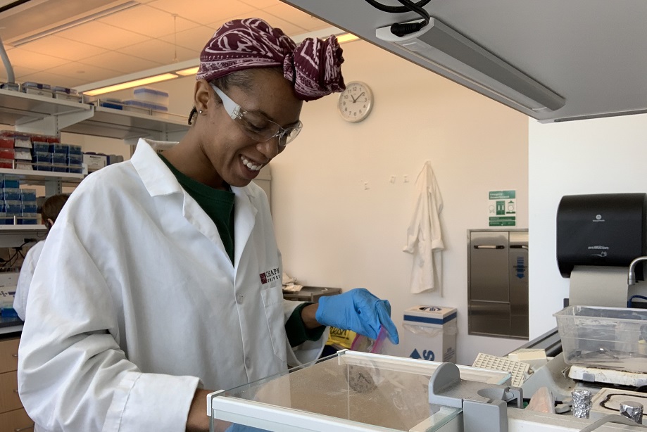 Gabby McBride conducting research in Keck Center
