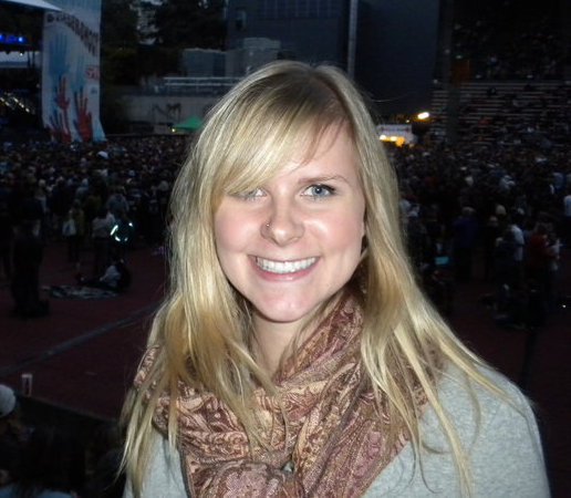 Headshot of woman.