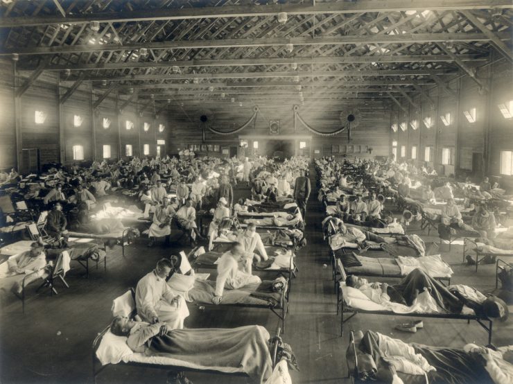 1918-flu-Camp-Funston-Ft.-Riley-Kansas-740x554