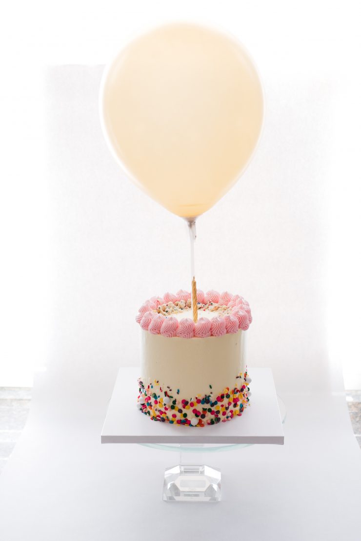 birthday cake with baloon
