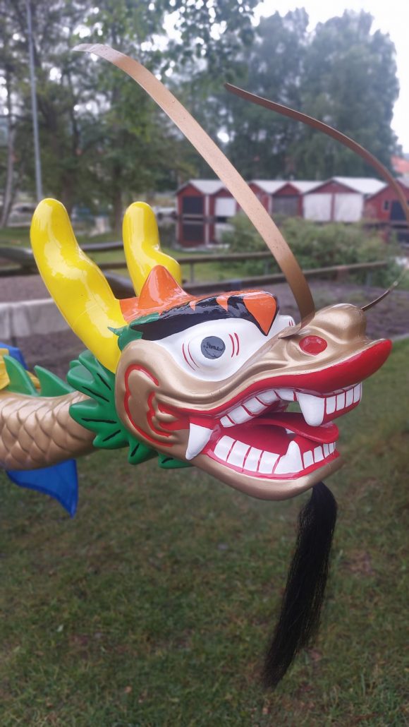 Dragon boat masthead