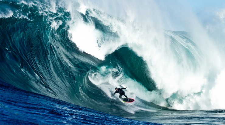 Storm Surfers 3D Film Image