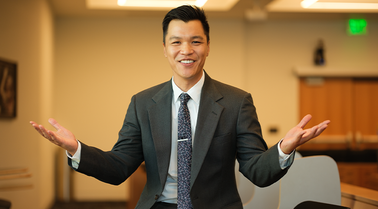 Photo of Alumnus Eric raysidi