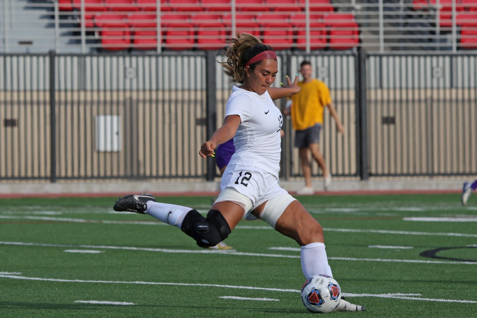 Student-Athlete Spotlight: Elle Uyeda - A jack of all trades, senior ...