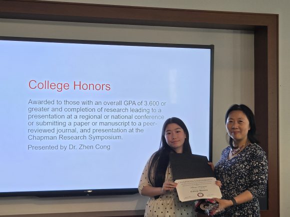 Dr. Cong with College Honors awards