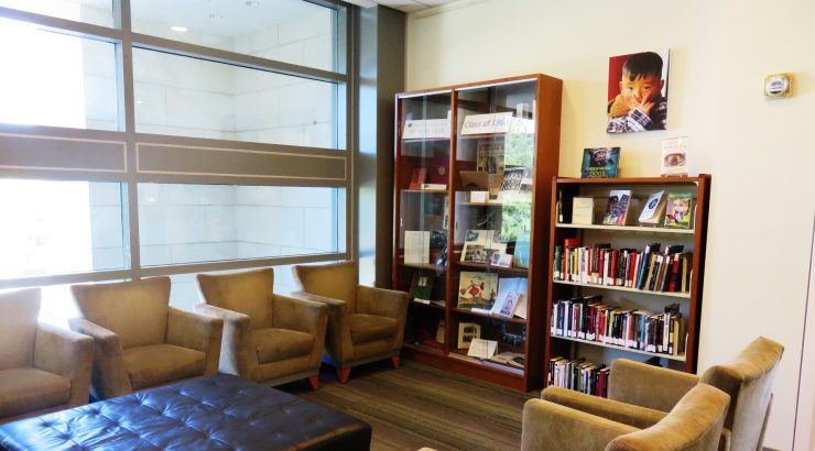 Chairs and bookshelves in the Alumni Association Reading Alcove