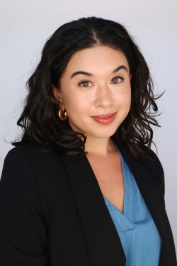 Ashley Agatep Headshot